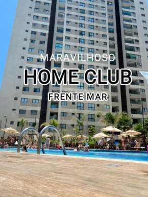 Aptos em HOME CLUB Frente Mar com Área de Lazer completa